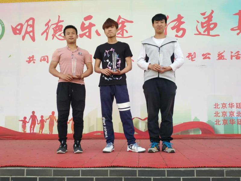 jk黑色丝袜美女被网站