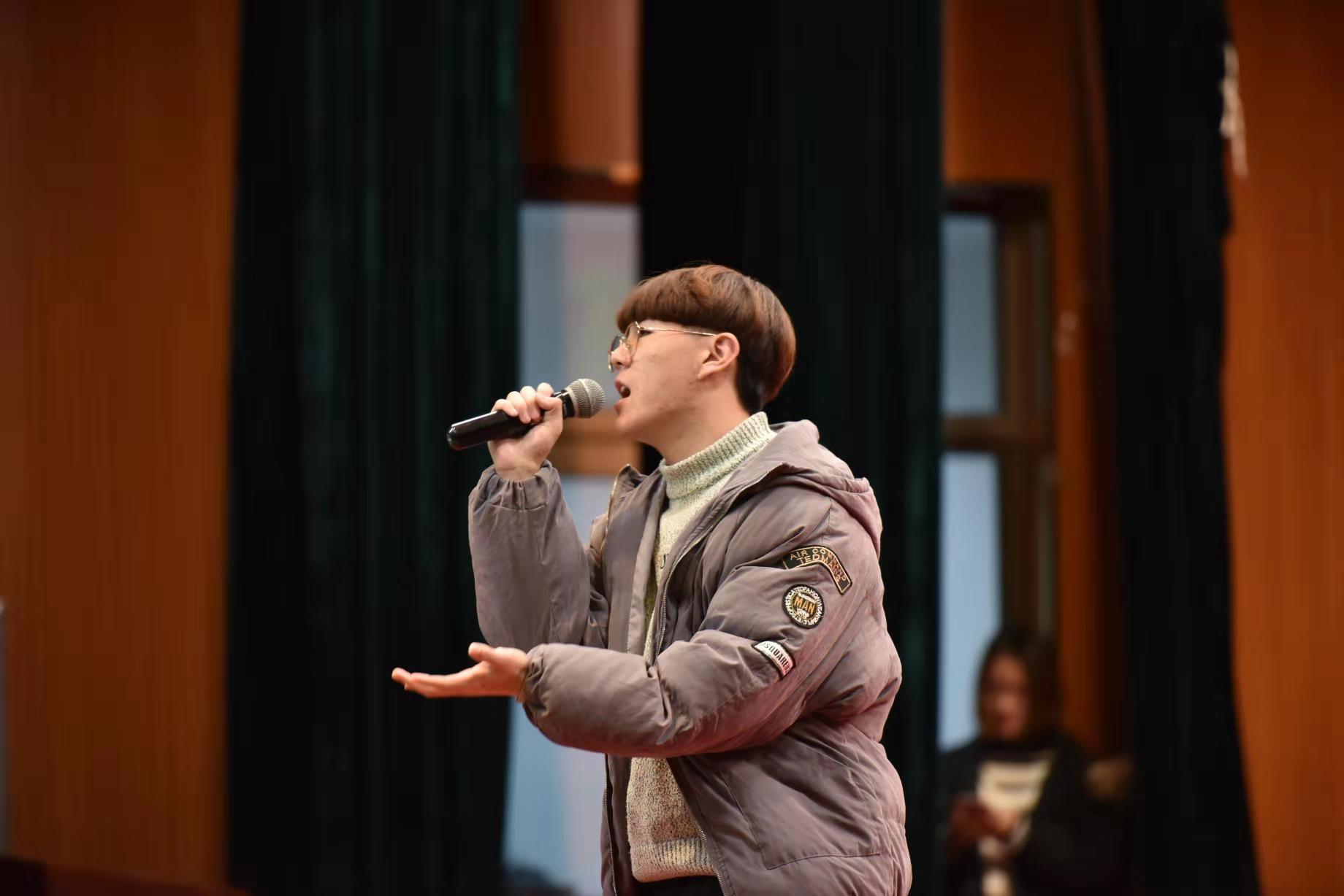 jk黑色丝袜美女被网站
