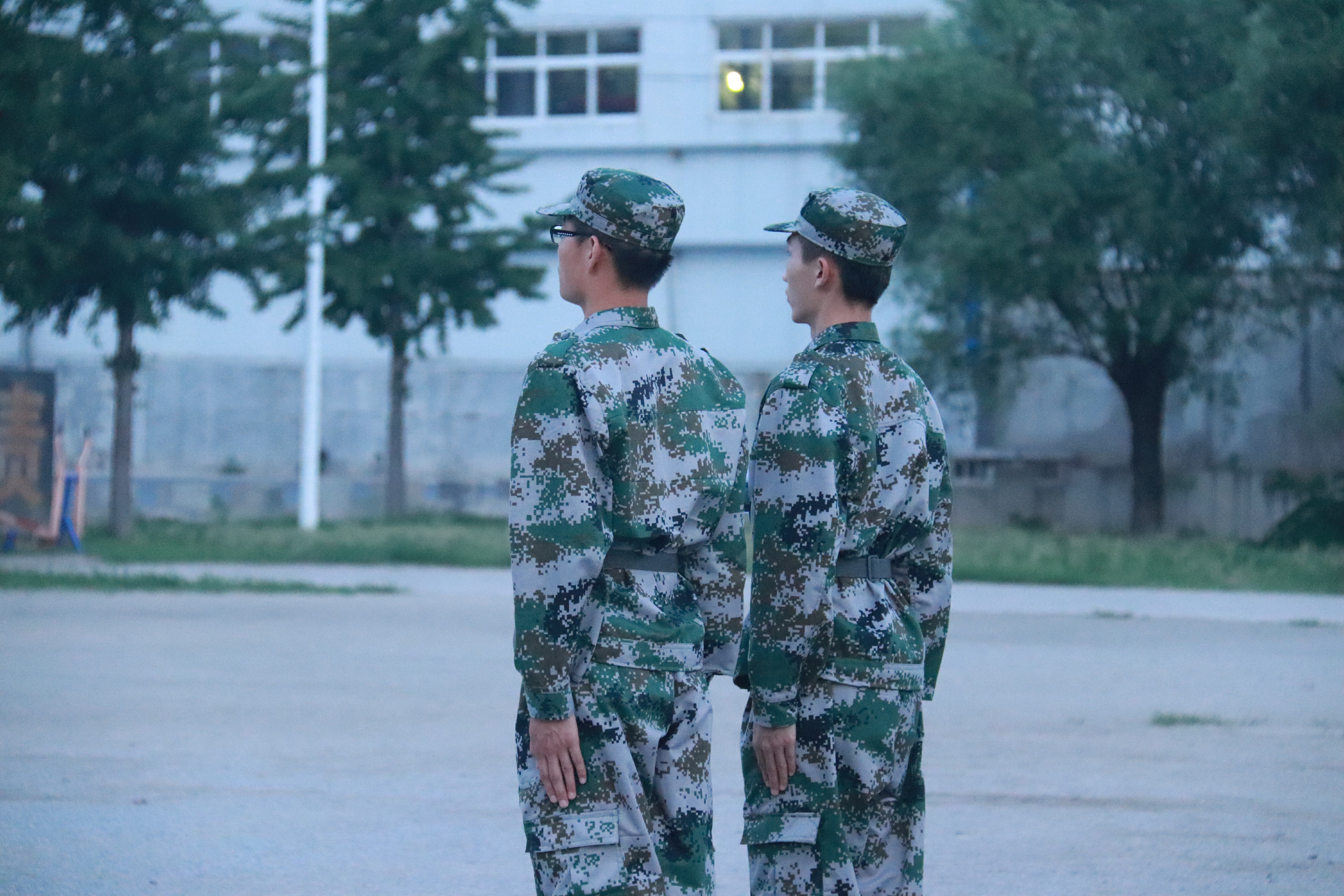 jk黑色丝袜美女被网站