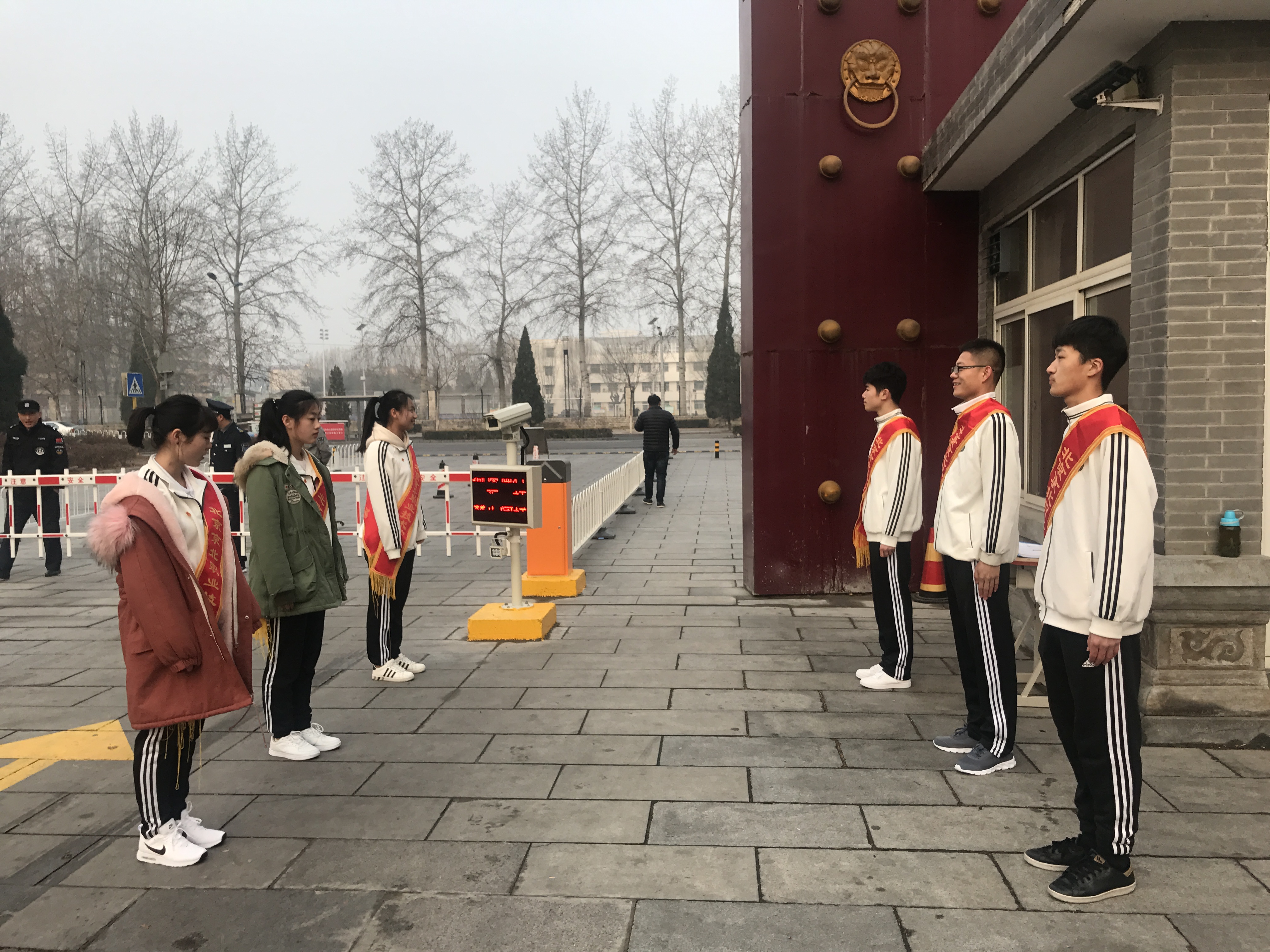 jk黑色丝袜美女被网站
