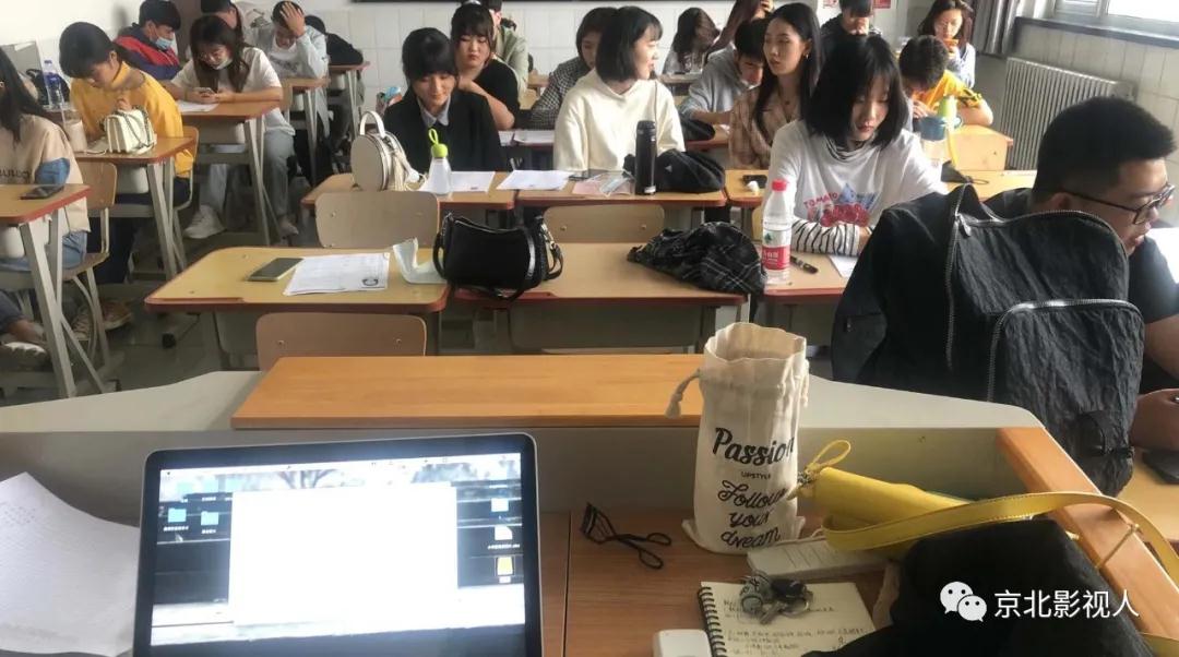 jk黑色丝袜美女被网站