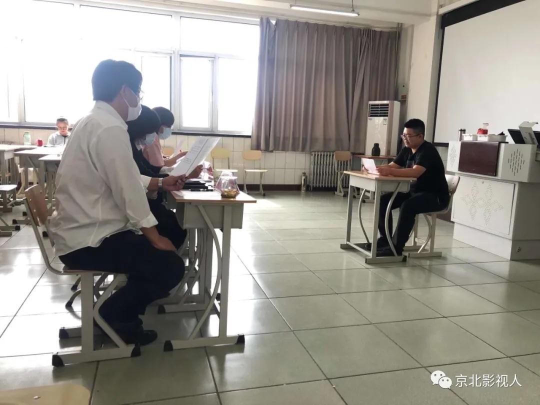 jk黑色丝袜美女被网站