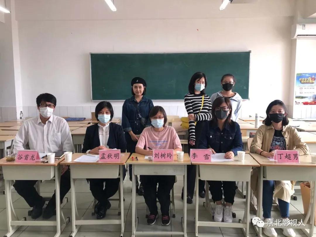 jk黑色丝袜美女被网站