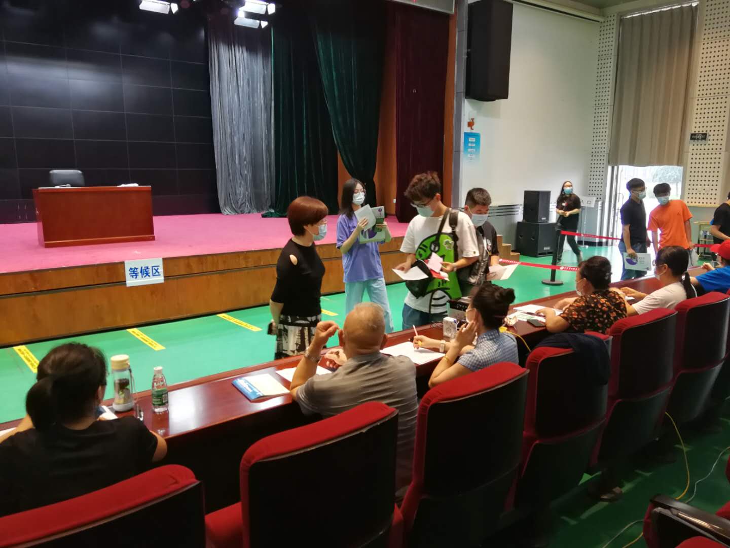 jk黑色丝袜美女被网站