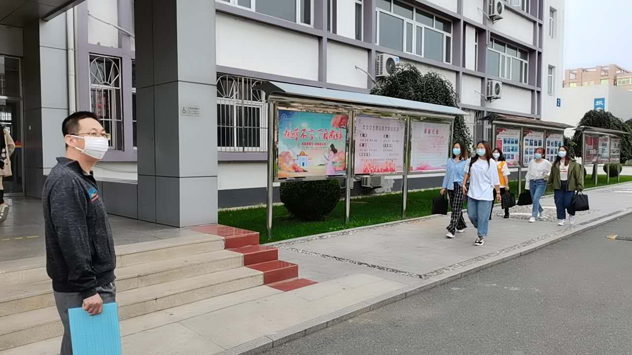 jk黑色丝袜美女被网站
