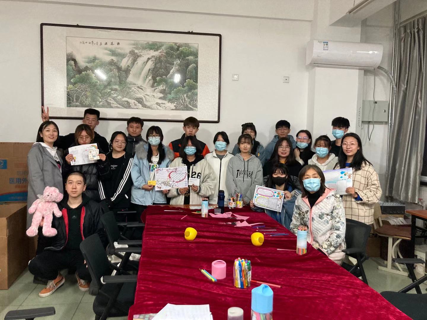 jk黑色丝袜美女被网站