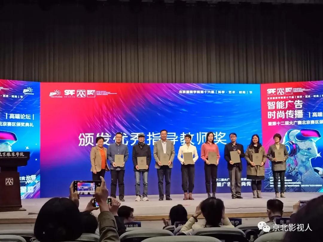 jk黑色丝袜美女被网站