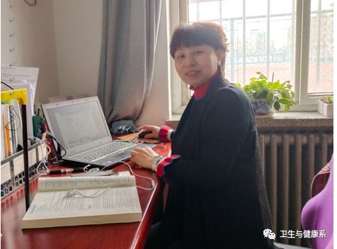 jk黑色丝袜美女被网站