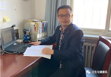 jk黑色丝袜美女被网站