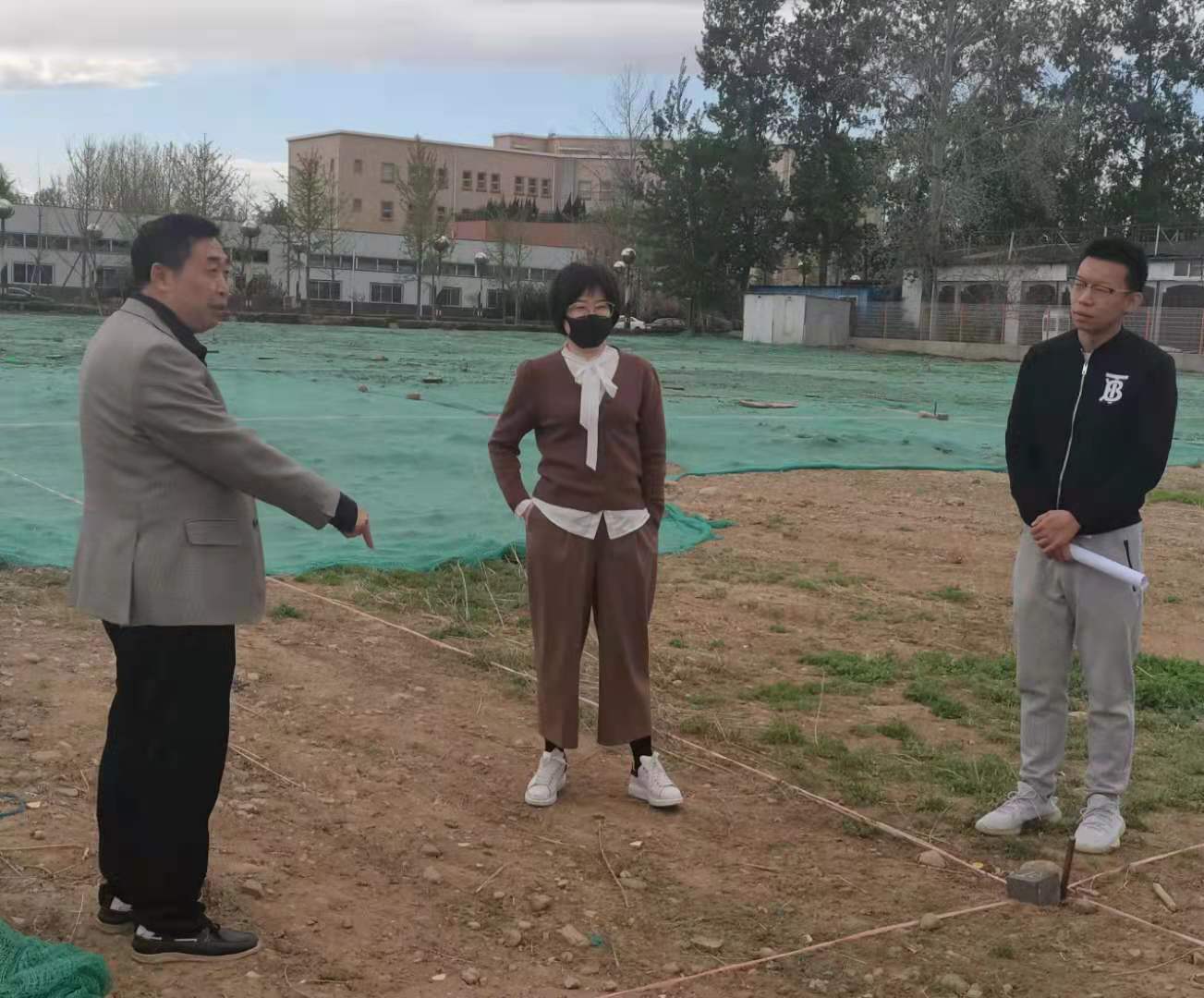 jk黑色丝袜美女被网站