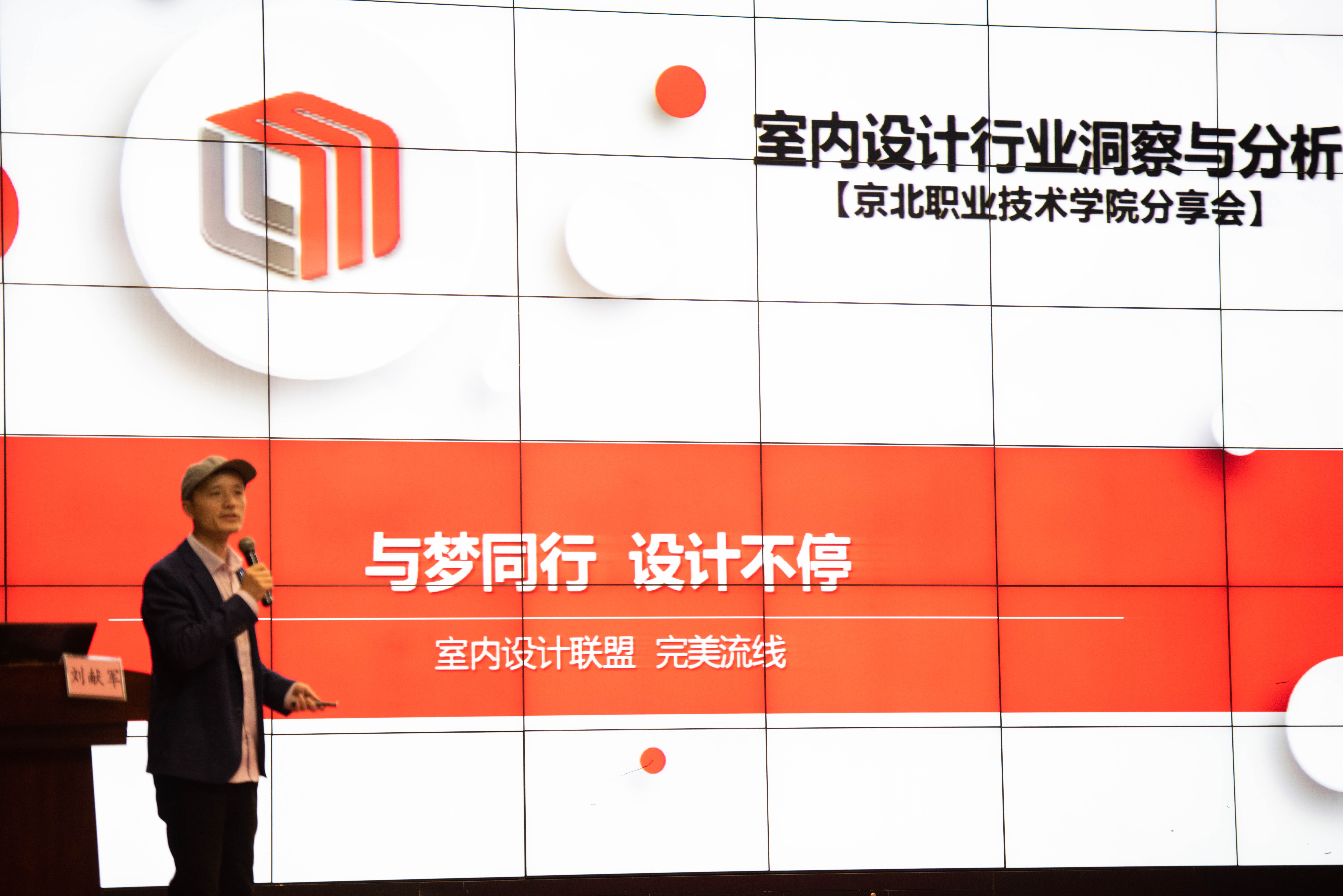 jk黑色丝袜美女被网站