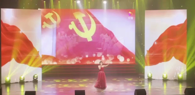 jk黑色丝袜美女被网站