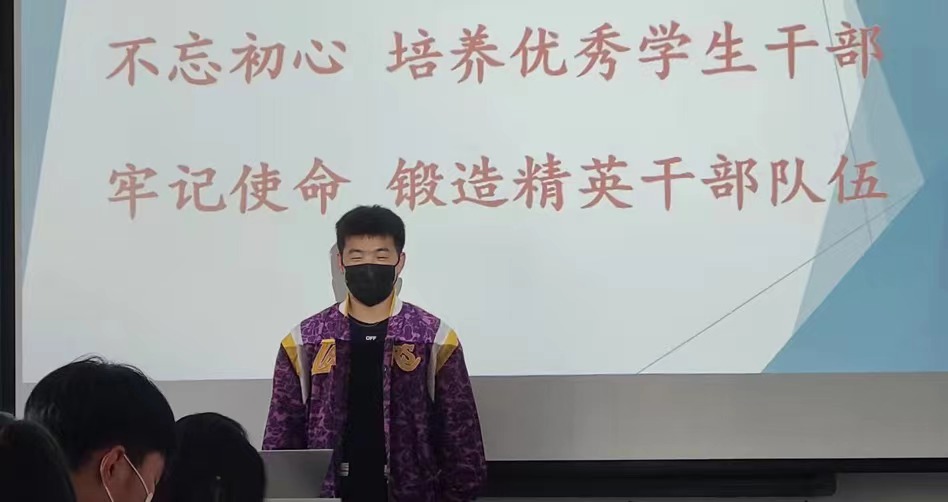 jk黑色丝袜美女被网站