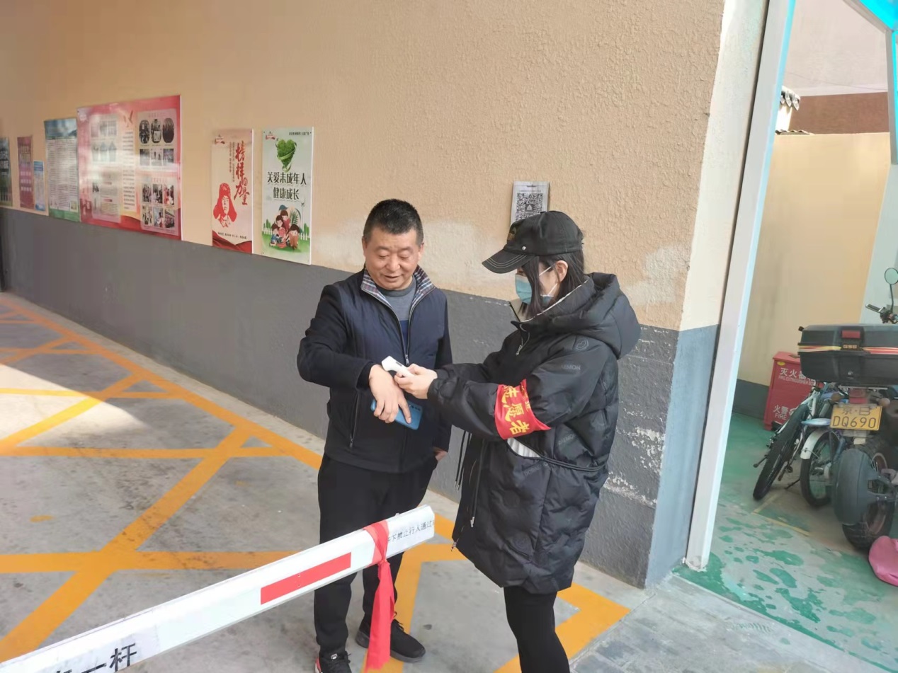 jk黑色丝袜美女被网站
