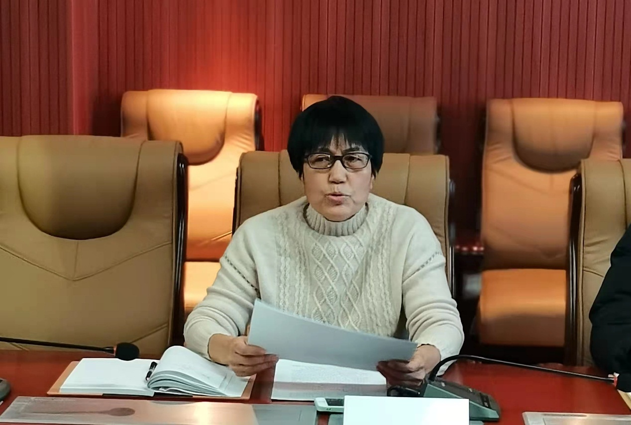 jk黑色丝袜美女被网站