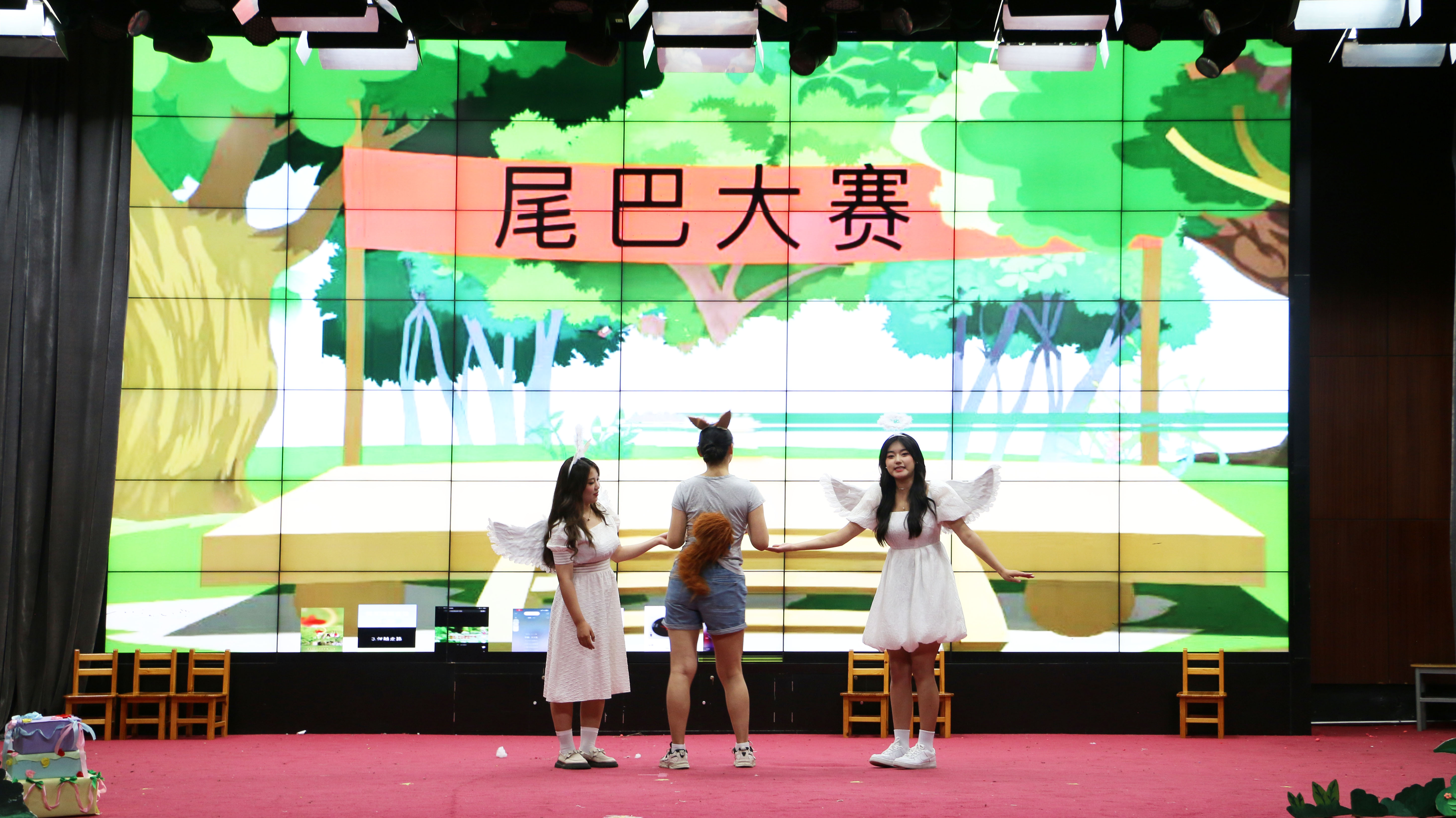 jk黑色丝袜美女被网站