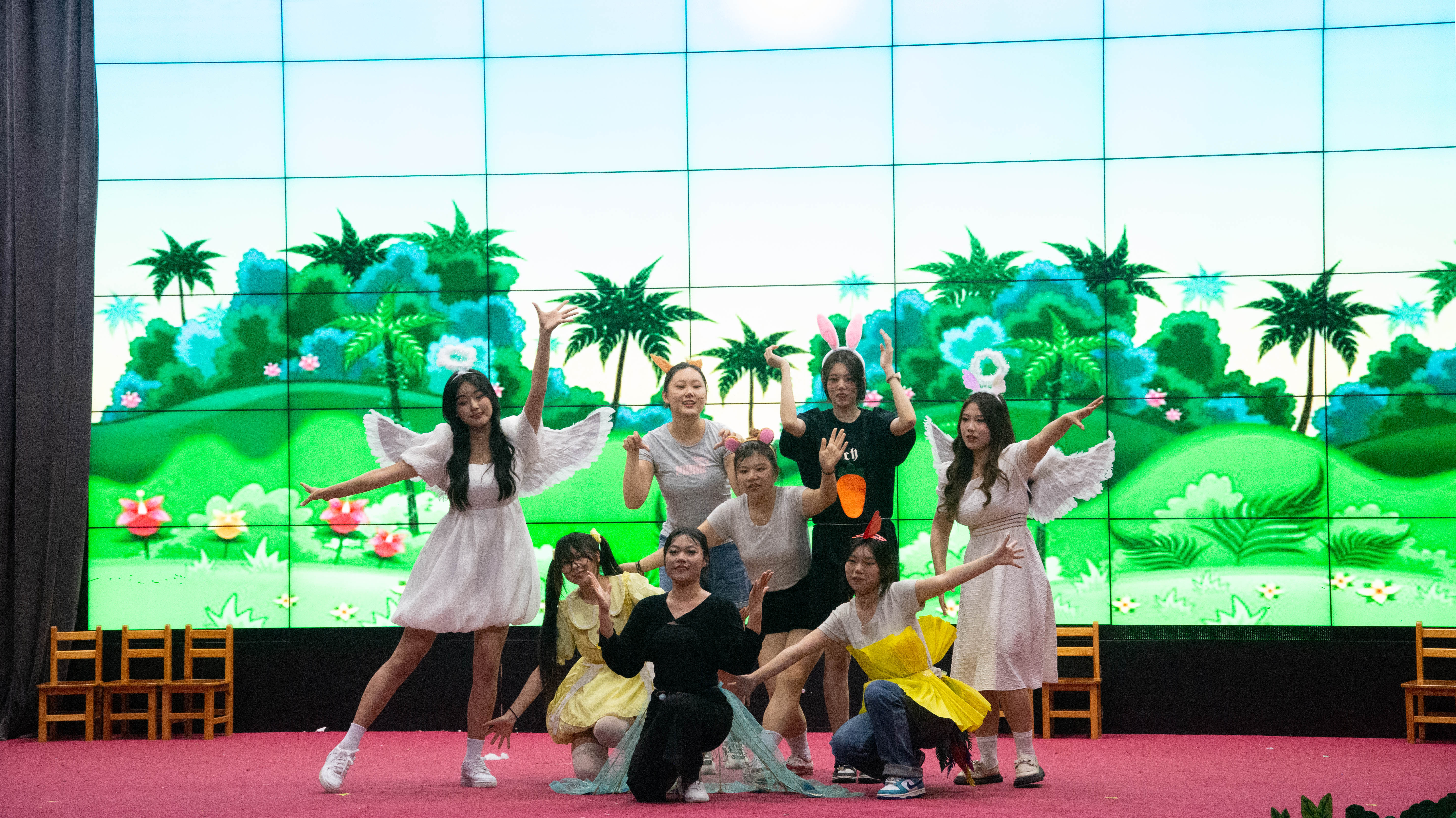 jk黑色丝袜美女被网站