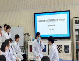 jk黑色丝袜美女被网站