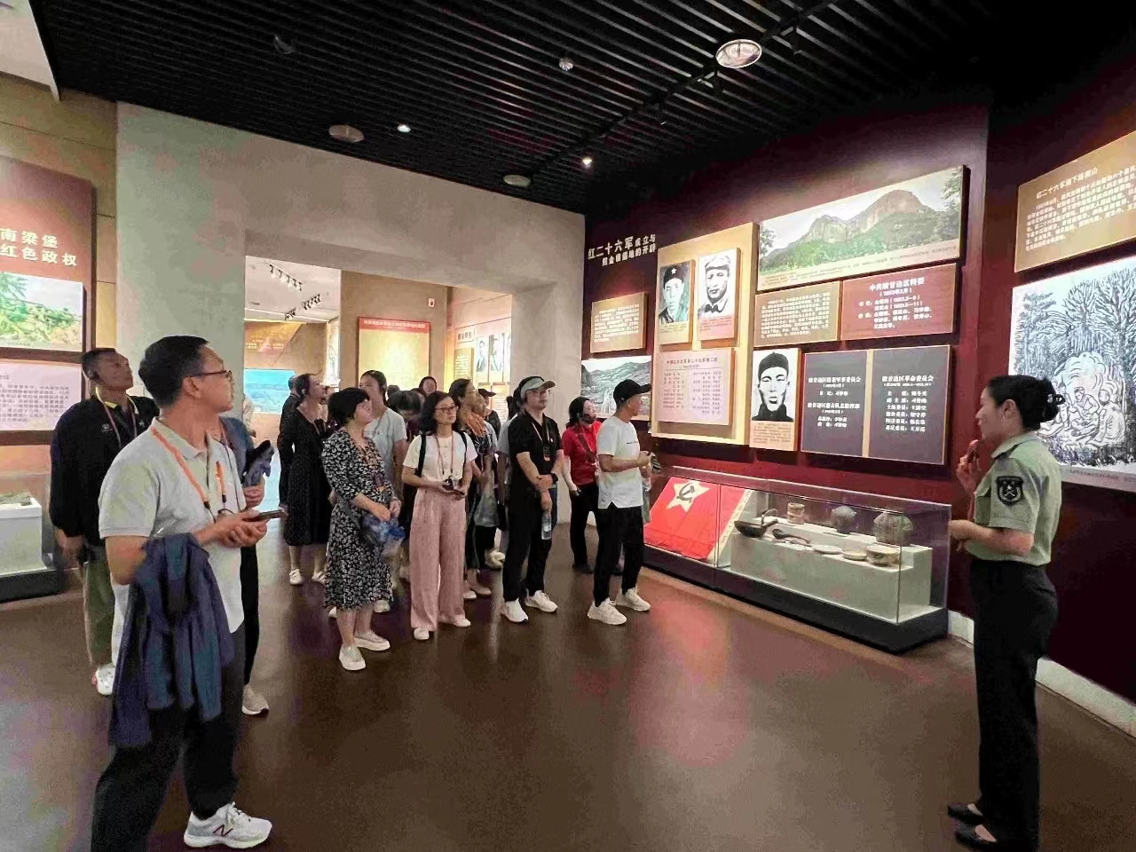 jk黑色丝袜美女被网站