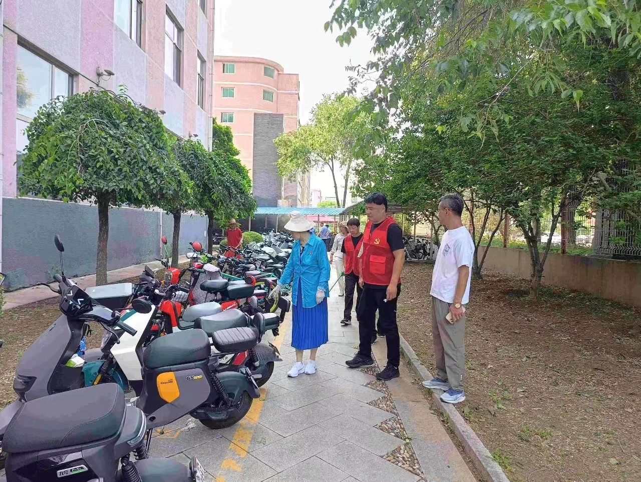 jk黑色丝袜美女被网站