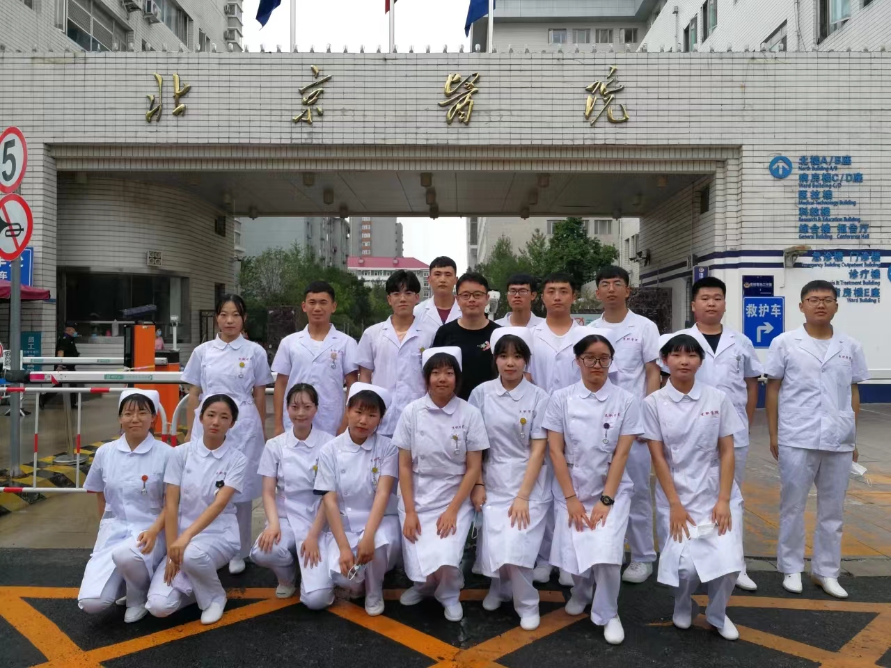 jk黑色丝袜美女被网站