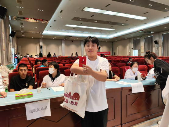 jk黑色丝袜美女被网站