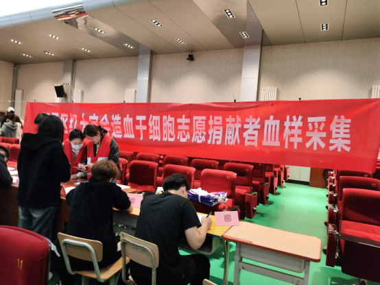 jk黑色丝袜美女被网站