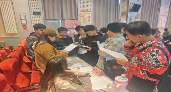 jk黑色丝袜美女被网站
