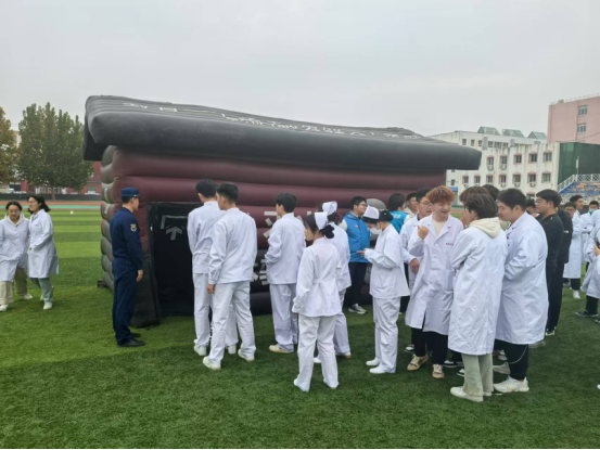 jk黑色丝袜美女被网站