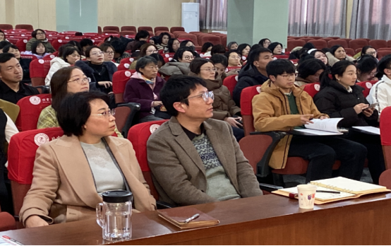 jk黑色丝袜美女被网站