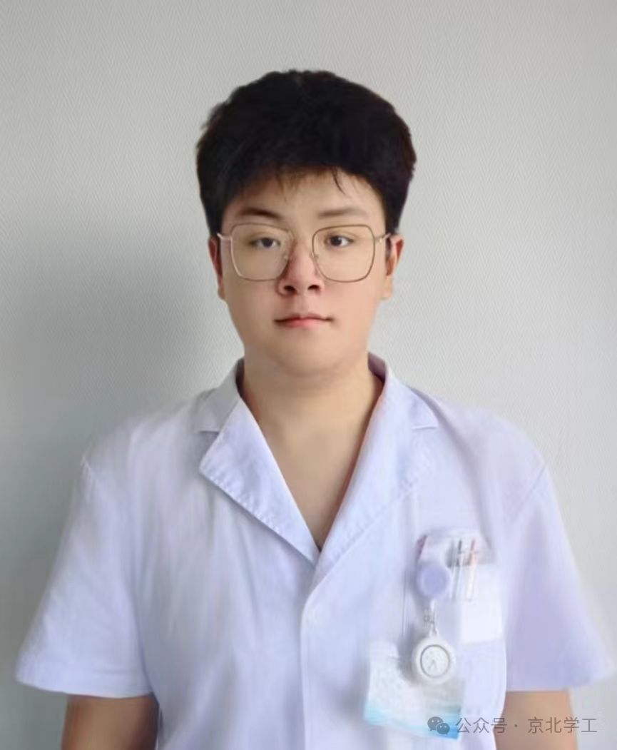 jk黑色丝袜美女被网站